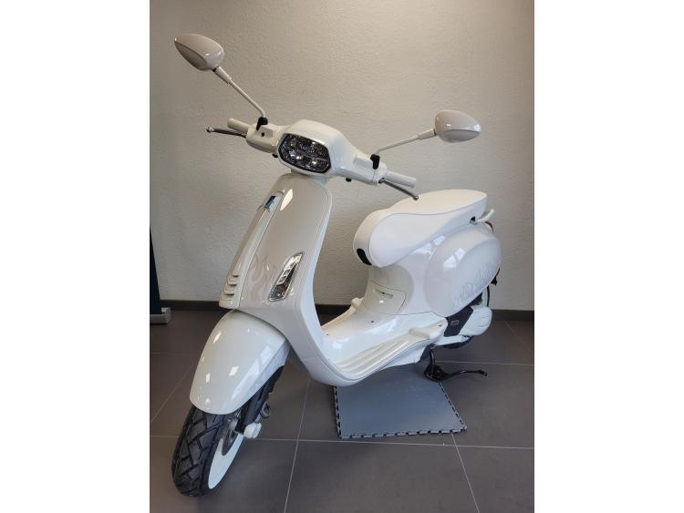 VESPA SPRINT 125 SERIE SPECIAL