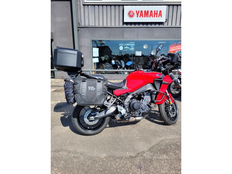 YAMAHA TRACER 9 Neuve équipée