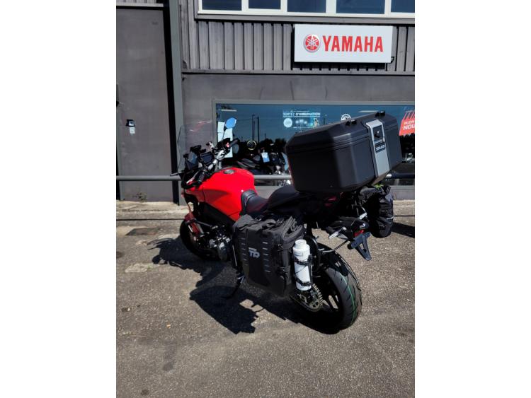 YAMAHA TRACER 9 Neuve équipée