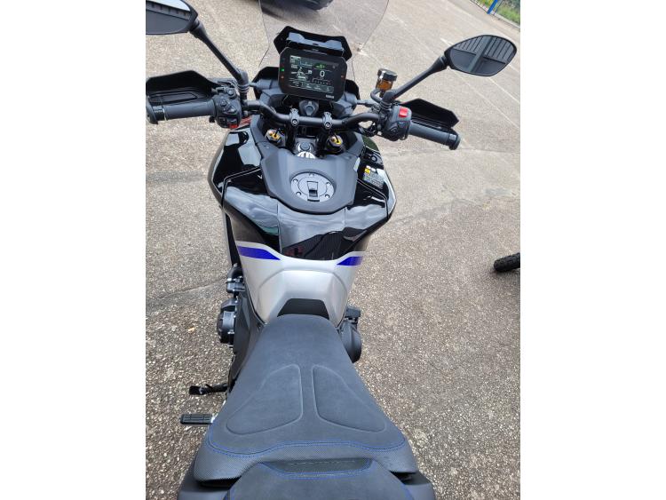 YAMAHA TRACER 9 GT+ Y-AMT 2025
