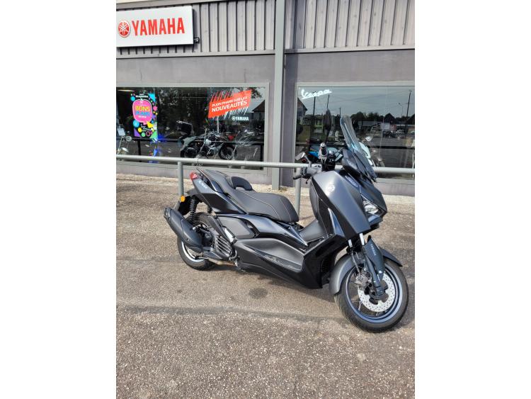 YAMAHA XMAX 125 TECH MAX