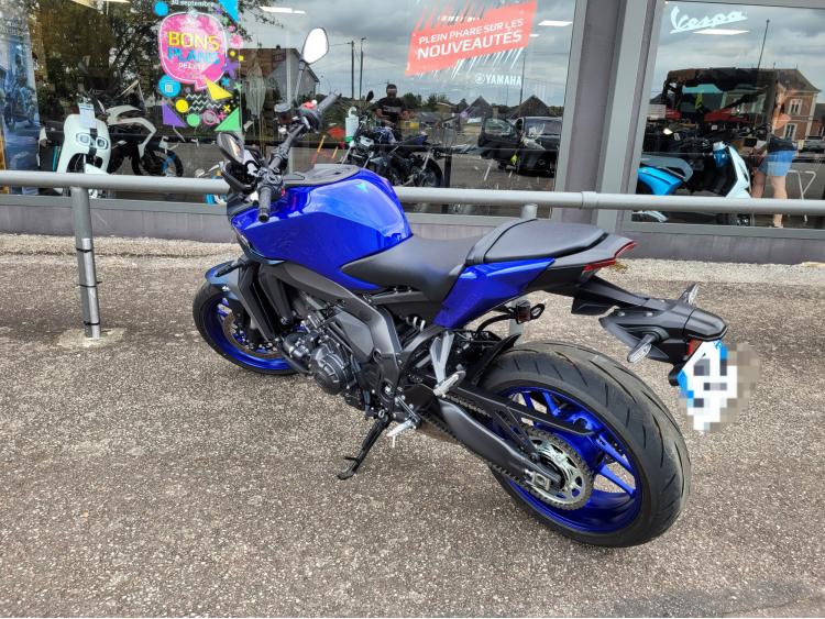 YAMAHA MT-09  Y-AMT