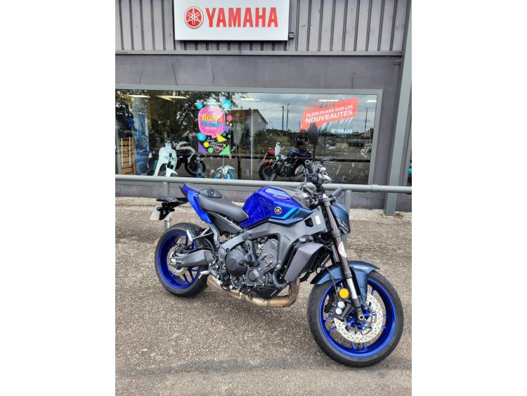 YAMAHA MT-09  Y-AMT