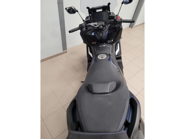 YAMAHA XP T-MAX 560
