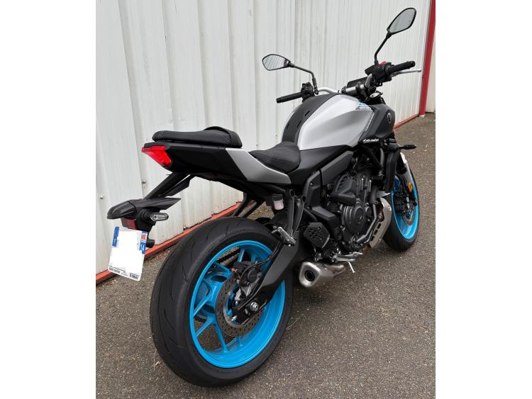 YAMAHA MT-07 Y-AMT