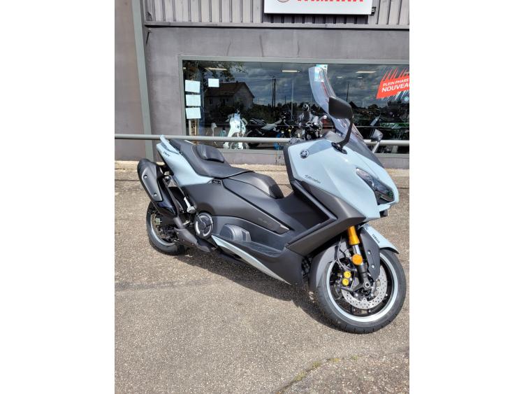 YAMAHA XP T-MAX 560 TECH MAX 2025