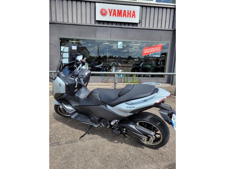 YAMAHA XP T-MAX 560 TECH MAX 2025