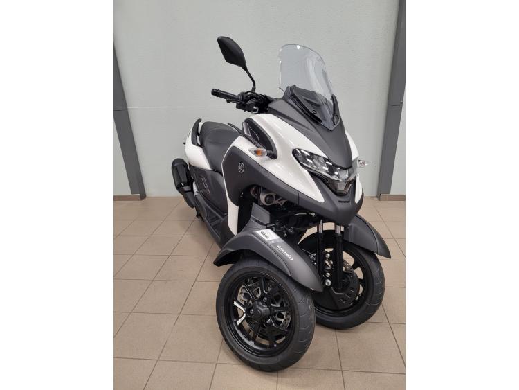 YAMAHA TRICITY 300 2025