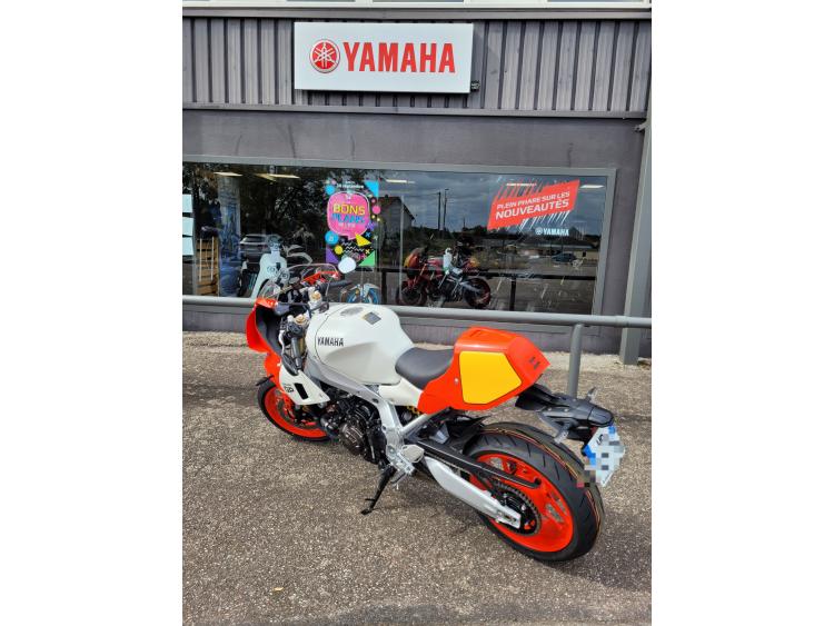 YAMAHA XSR 900 GP 35KW