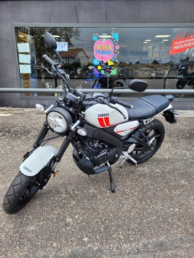 YAMAHA XSR 125