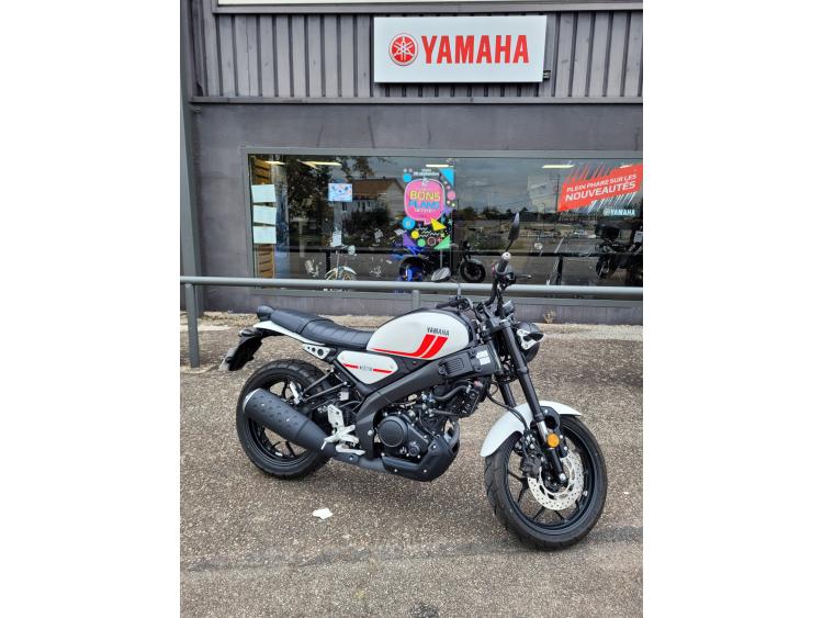 YAMAHA XSR 125