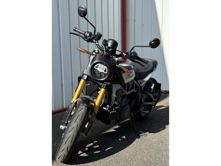 INDIAN FTR 1200 R CARBON