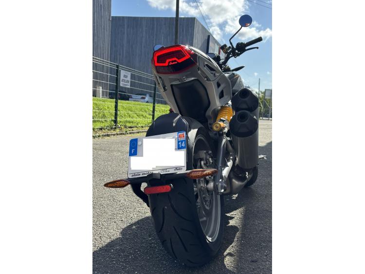 INDIAN FTR 1200 R CARBON